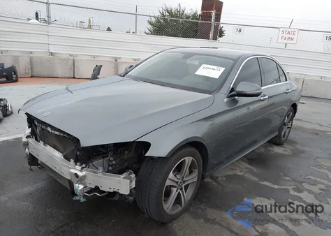 2020 Mercedes-Benz E 350 из США, поврежденный, VIN WDDZF8DB1LA722534